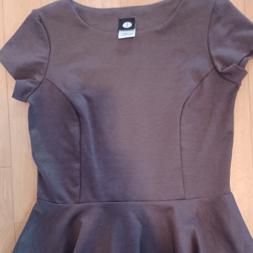 Elegant Gray Peplum Women's Top